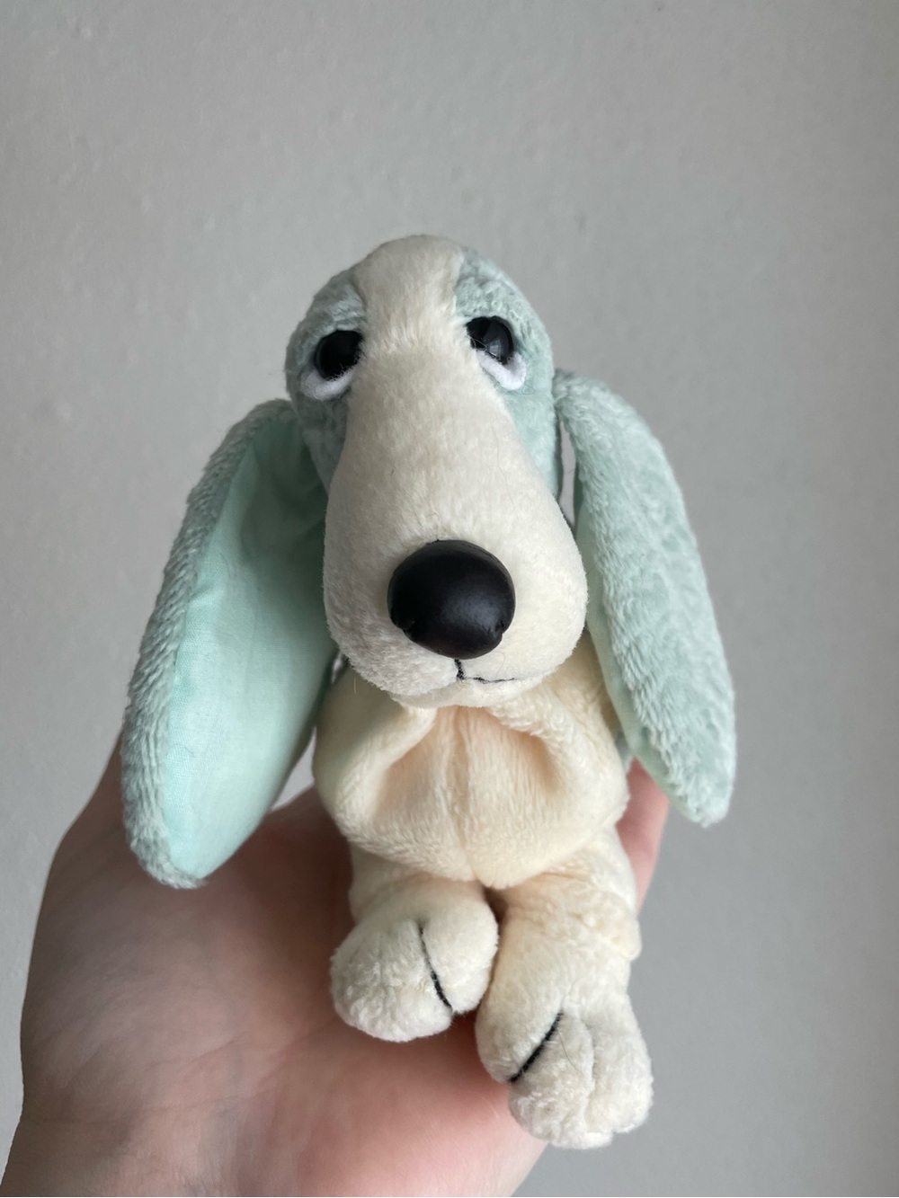Vintage Applause Hush Puppies: Green & Cream Hound Dog Beanie Plush, approx 6”
